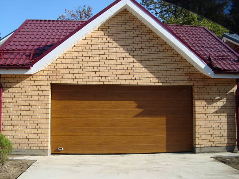 Секционные ворота DoorHan в Новгороде с установкой